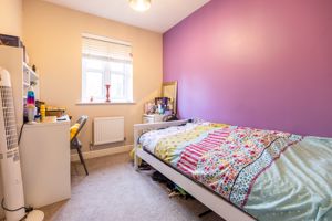 Bedroom- click for photo gallery